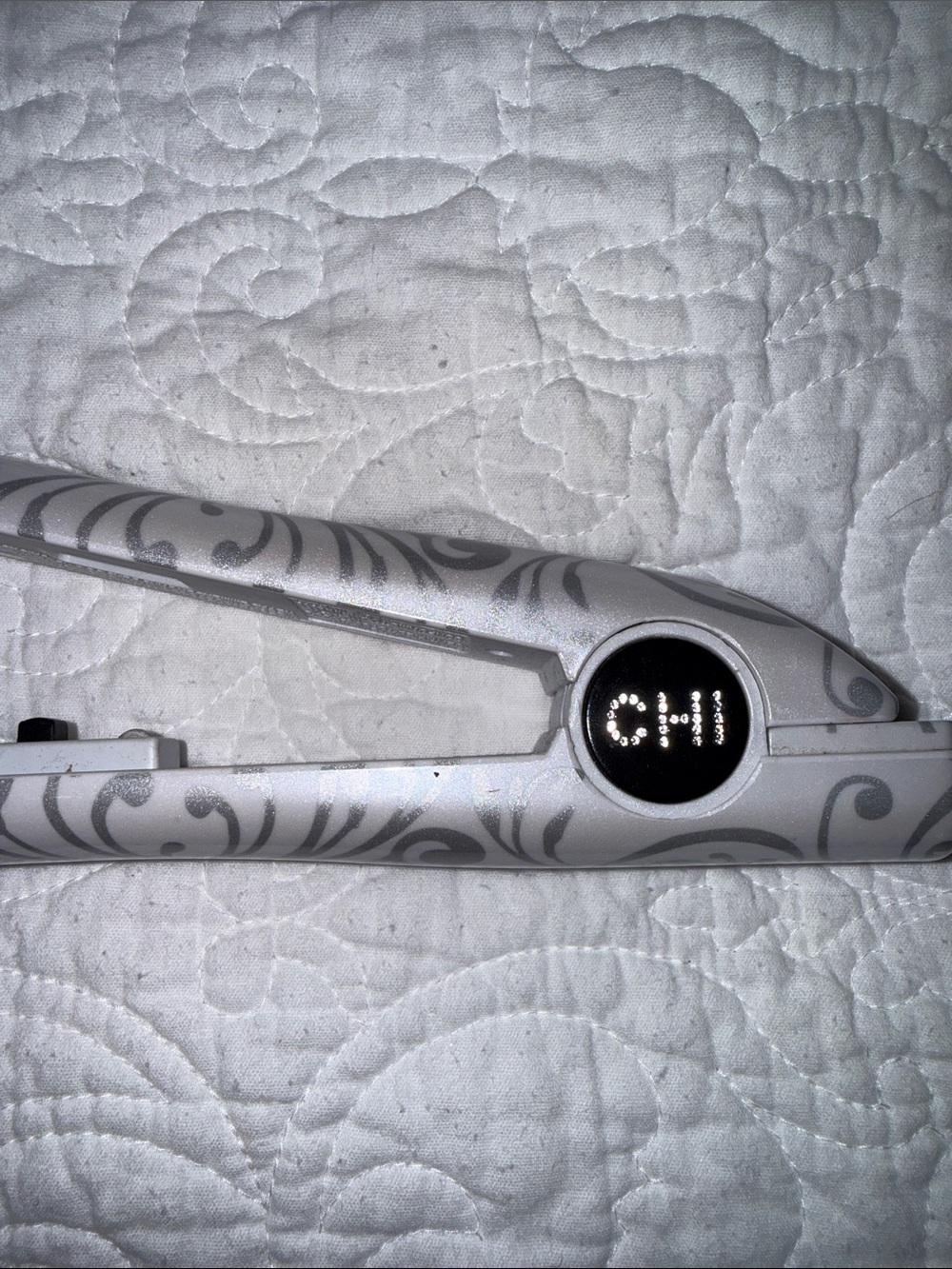 CHI flat iron